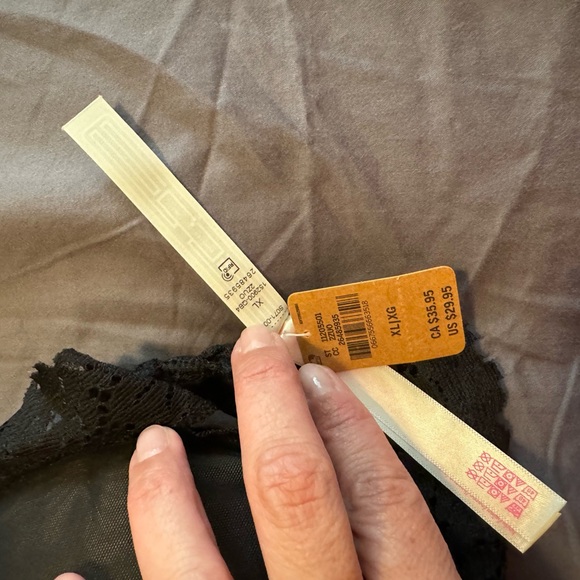 PINK lace bralette - Picture 5 of 6